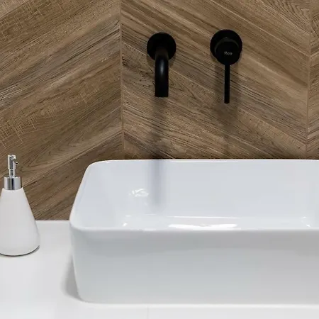 Jantar Apartment *