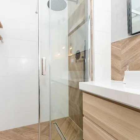 Jantar Apartment *